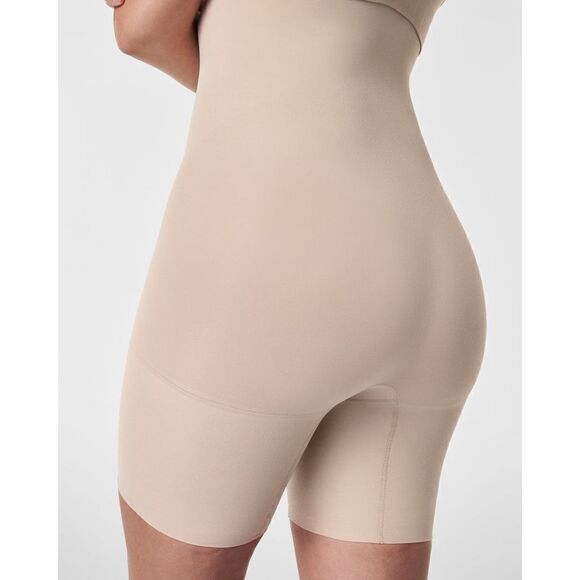 SPANX Everyday Seamless Shorty soft nude size small shape wear - Picture 3 of 6
